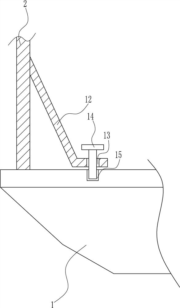 A large-scale uniform feeding device for aquaculture