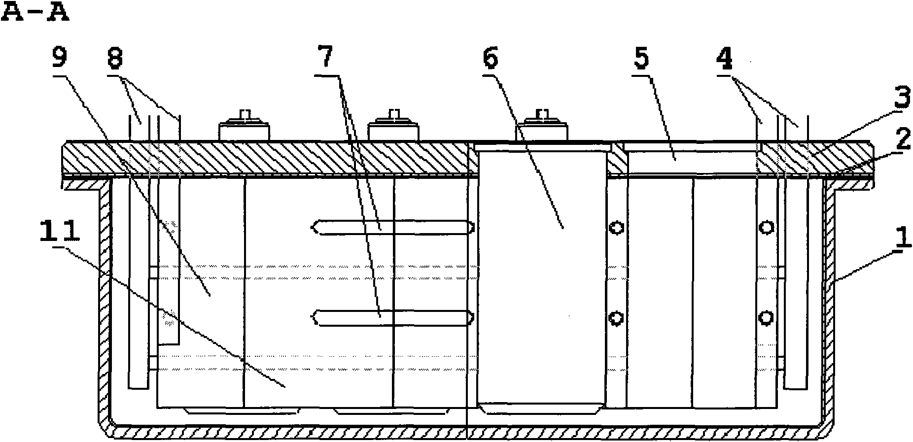 Array solid hydrogen storage and discharge device