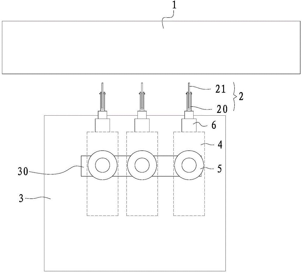 Cutting device of rubber tape