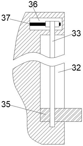 Box-type transformer device capable of automatically removing snow and preventing moisture