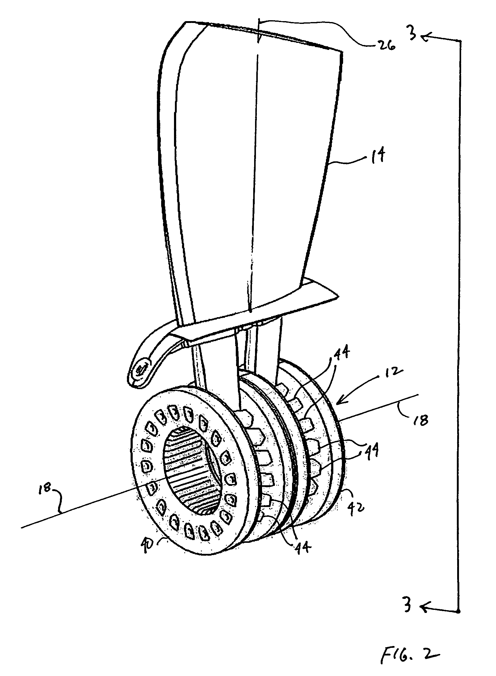 Variable pitch rotor blade with double flexible retention elements