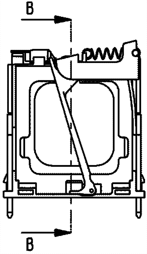 Surge protective device (SPD) and trip mechanism thereof