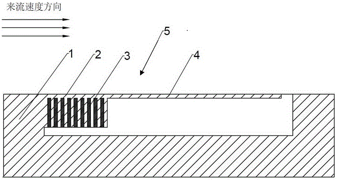 Passive type MEMS flow-induced vibration strengthened heat transfer apparatus and heat transfer method