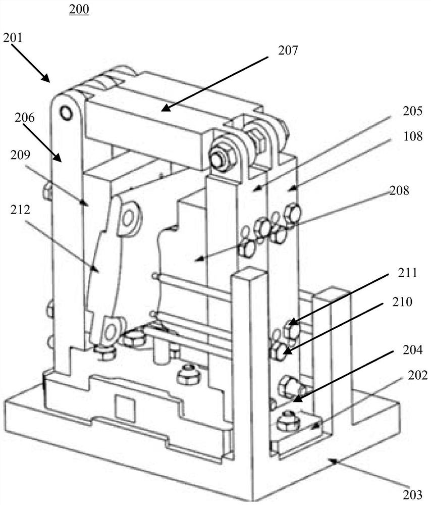 Combined machining tool and combined machining method for force bearing support plate