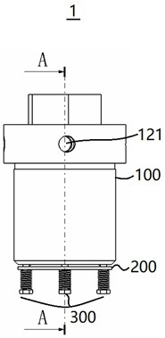 Gas pressure balancing device used for carrier rocket and carrier rocket