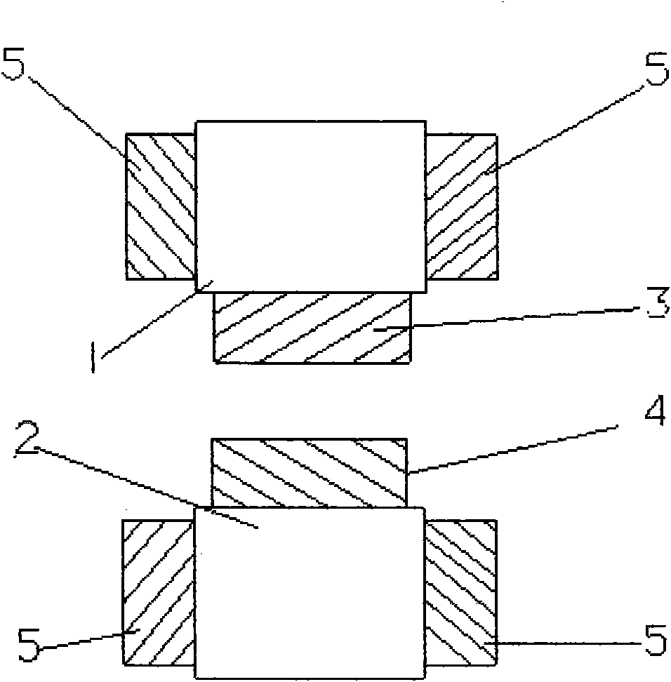 Relay contact structure capable of reducing dithering