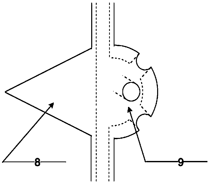 Solid rocket super combustion ramjet engine, arc-shaped fuel gas generator and center injection device