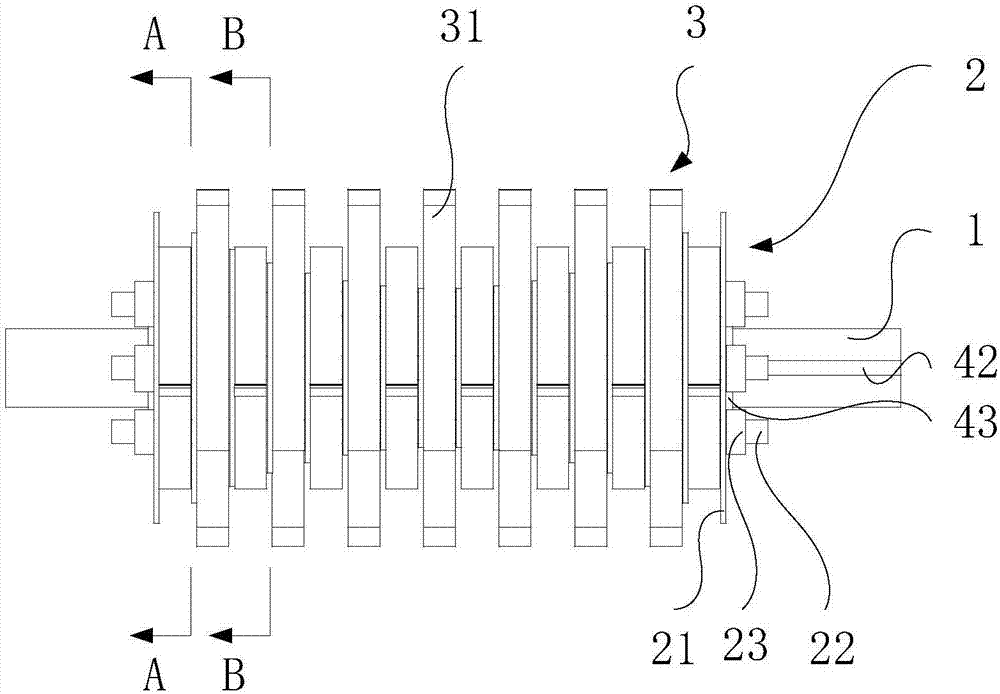 Descaling mechanism and descaling device