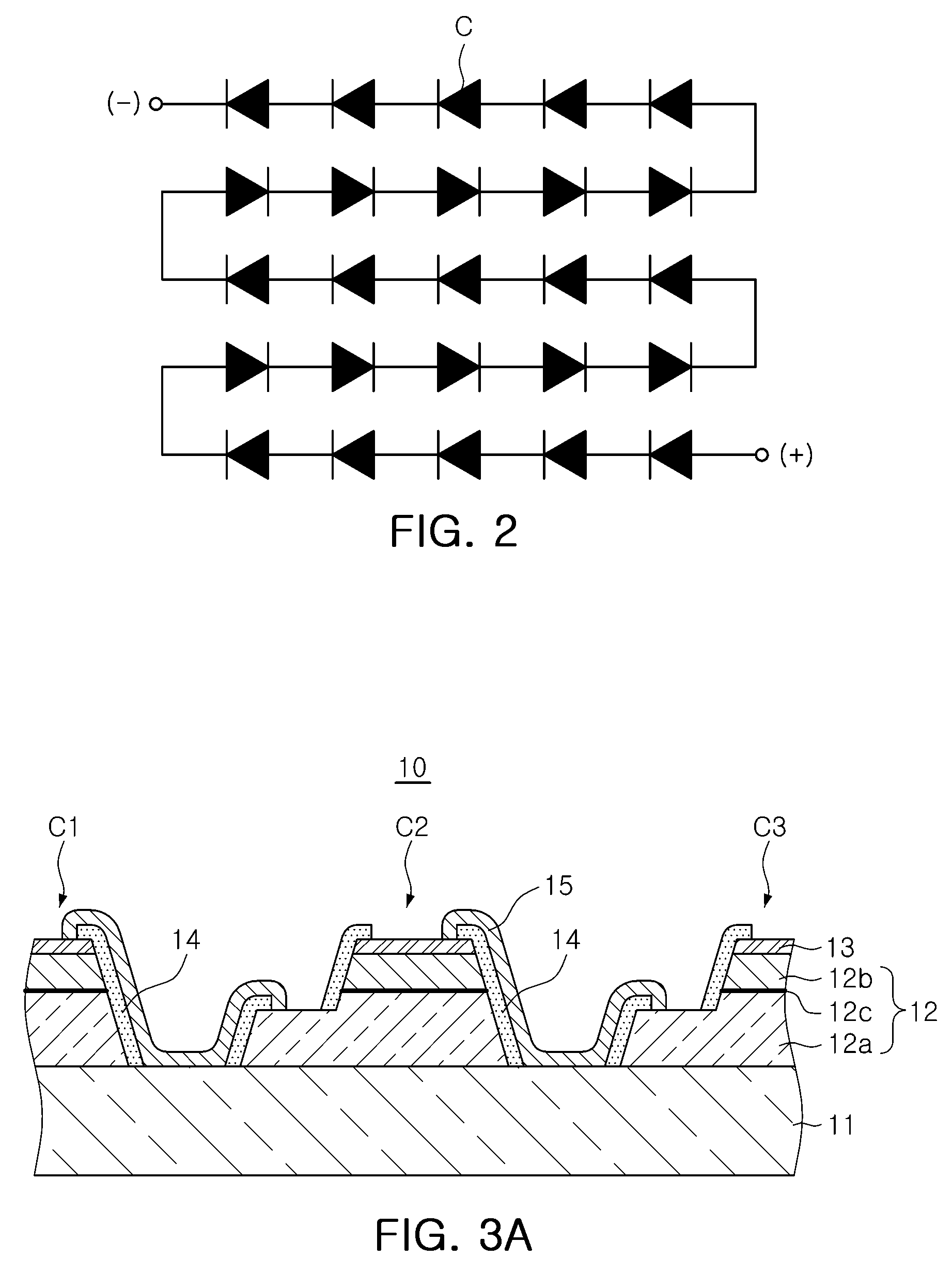 Semiconductor light emitting device having multi-cell array, light emitting module, and illumination apparatus