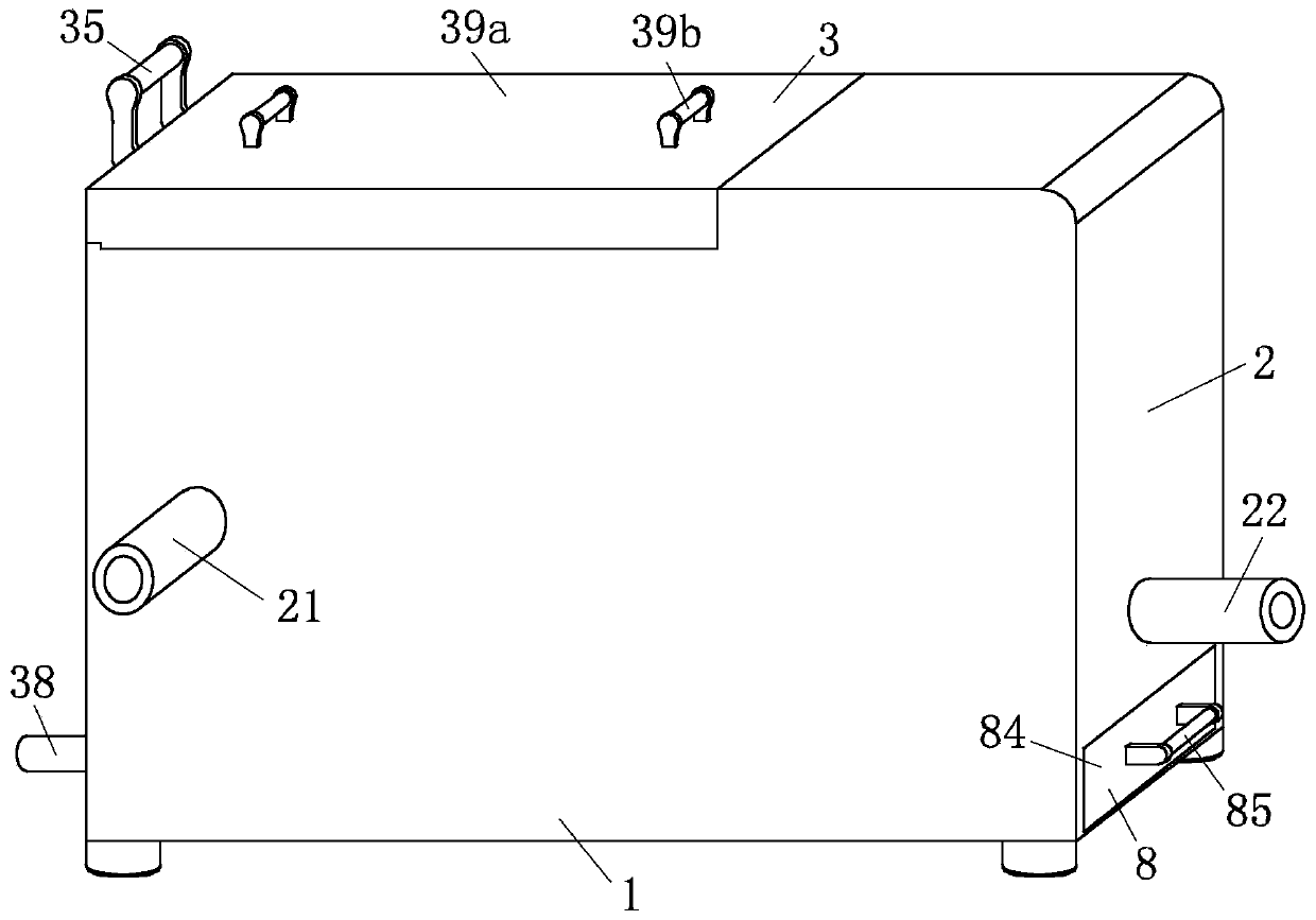 Sewage treatment equipment convenient for oil-water separation