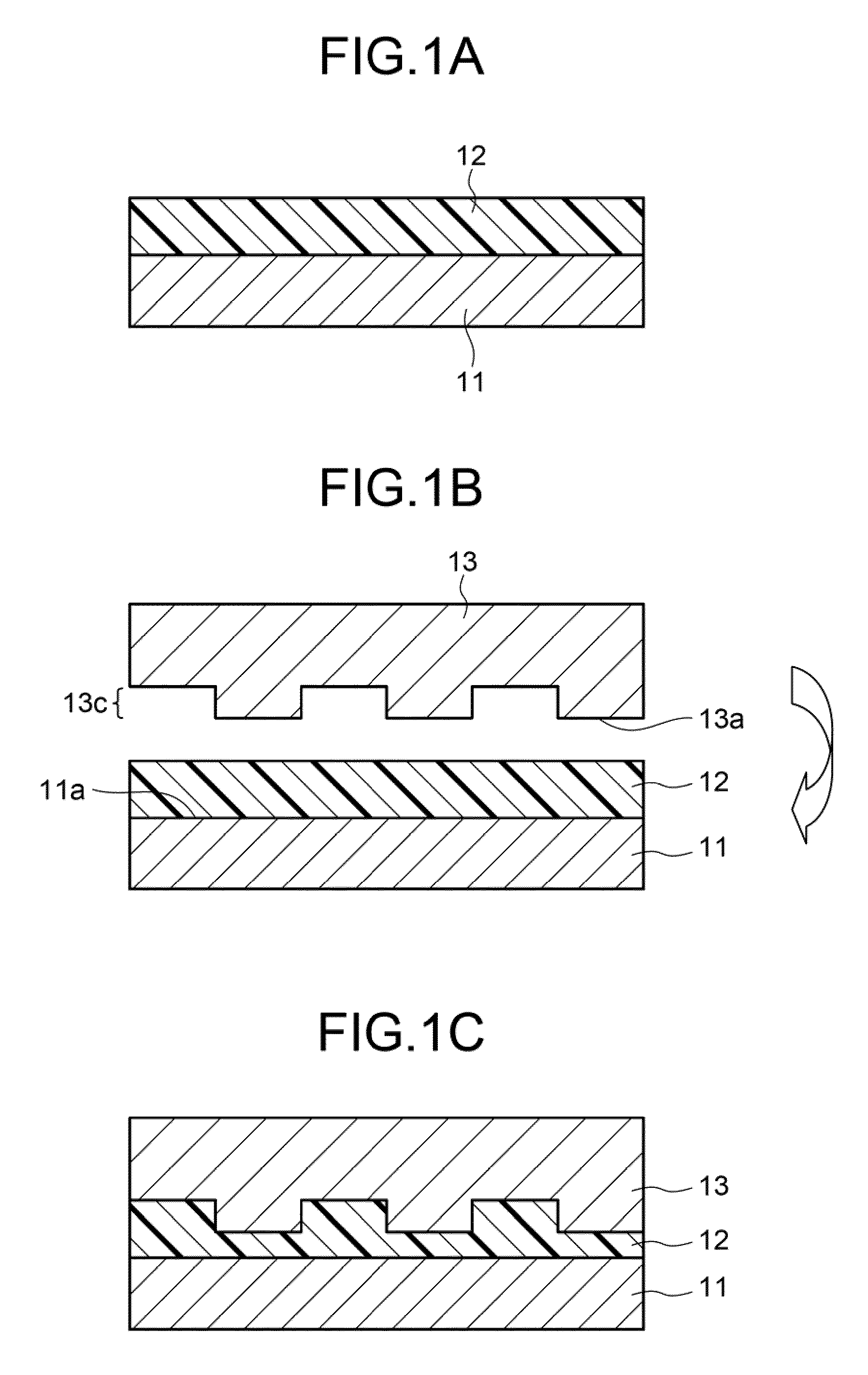 Fine-pattern structural body manufacturing method and fine-pattern structural body