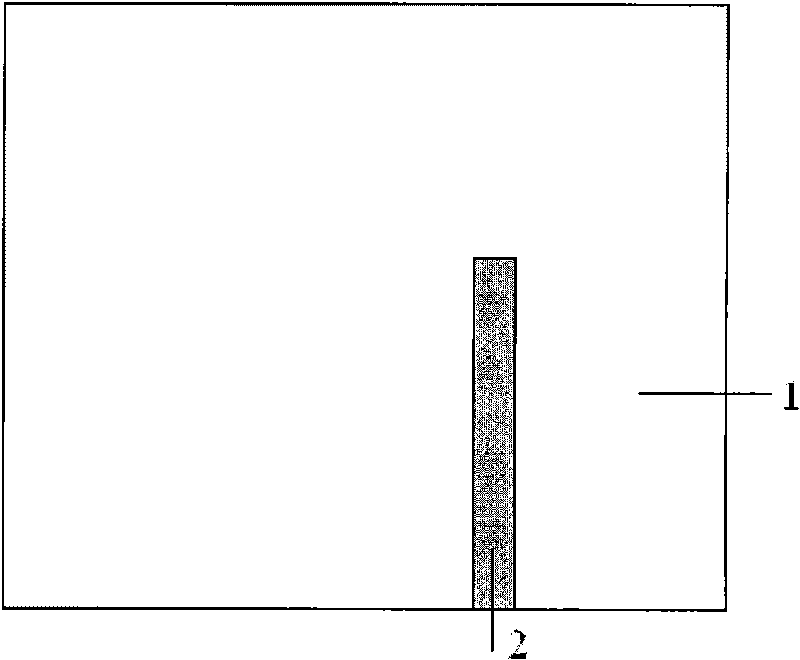 Millimeter-wave ultra-wideband slot antenna made of liquid crystal polymer