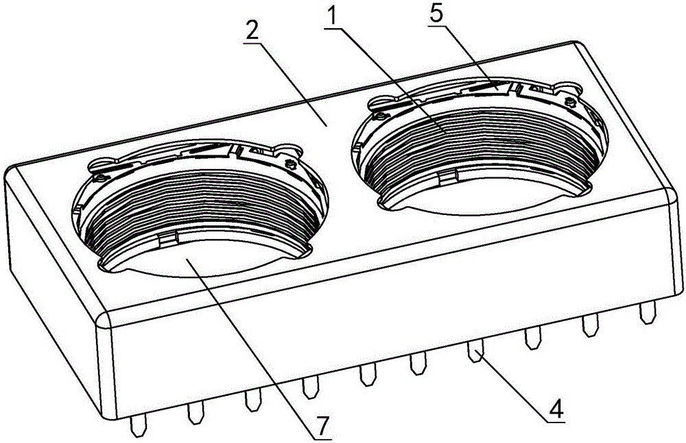 Photographing module with multiple camera lenses focusing respectively