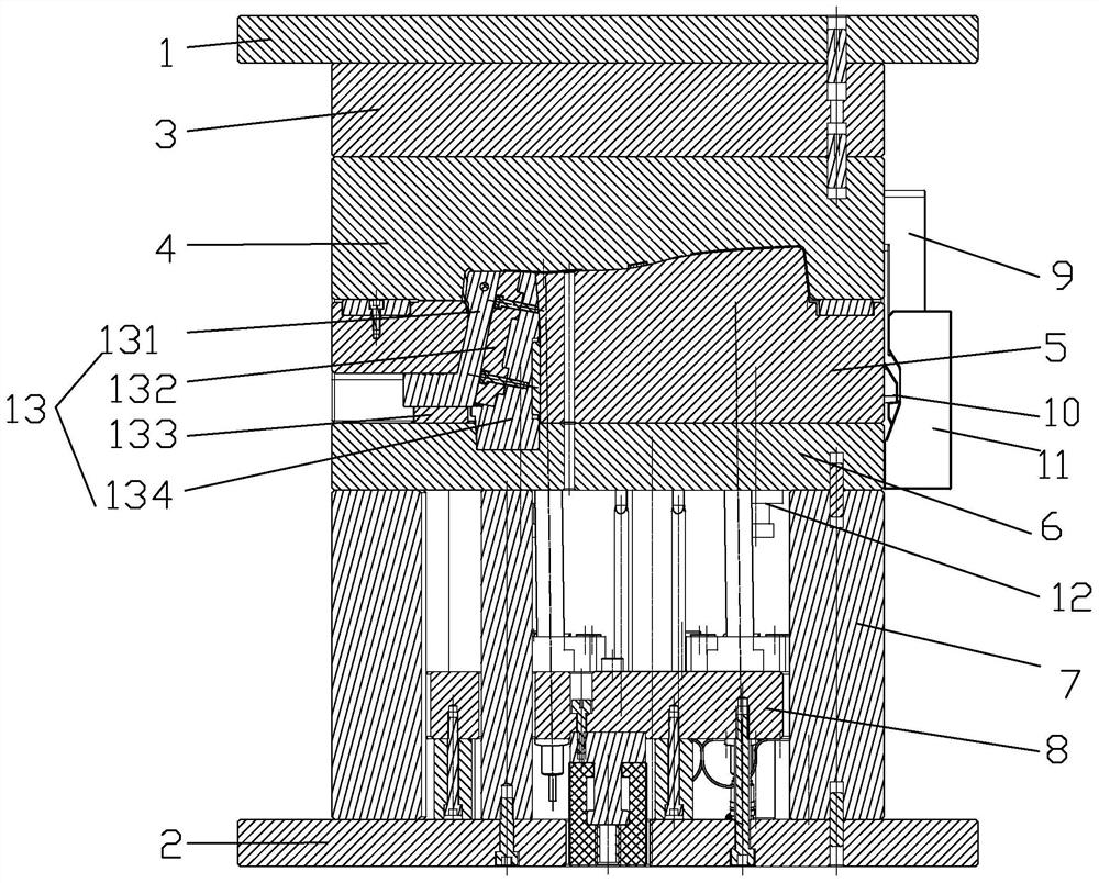 Injection mold with linkage type undercut demolding mechanism