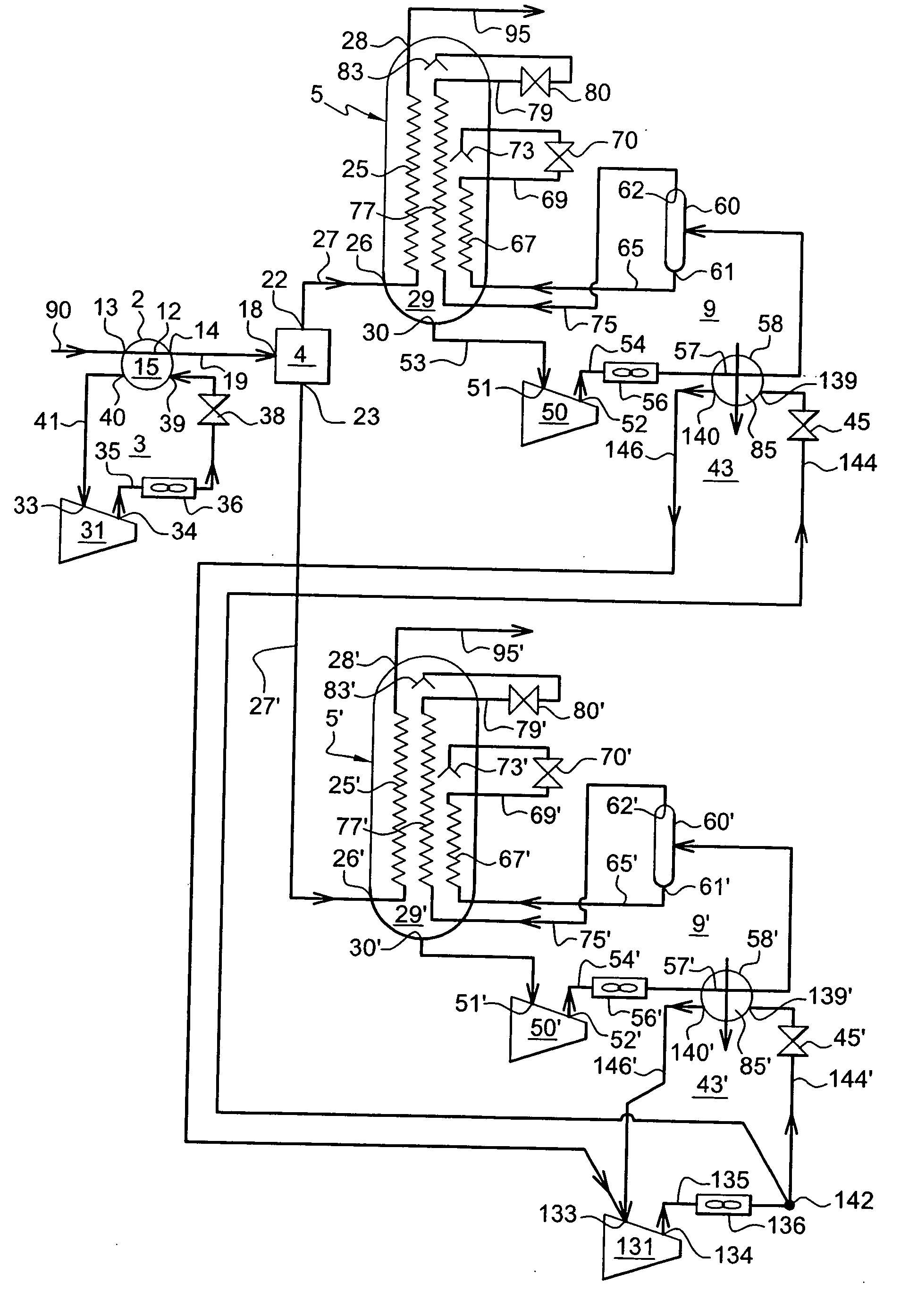 Plant and process for liquefying natural gas