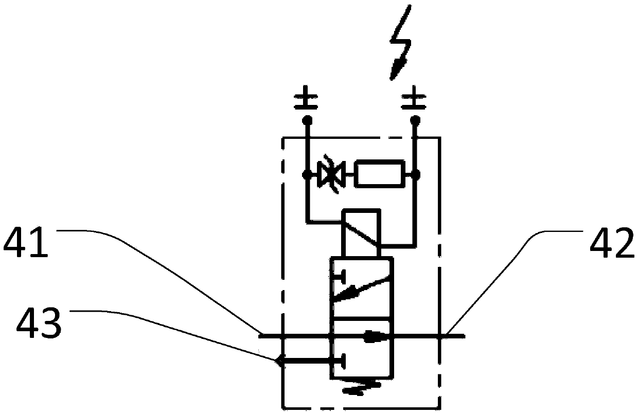 Lock-up structure of follow-up bridge of vehicle, control method thereof and vehicle