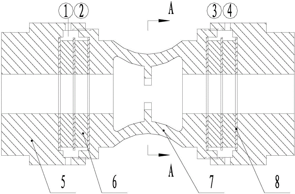 A macro-micro-driven linear piezoelectric motor and its driving method