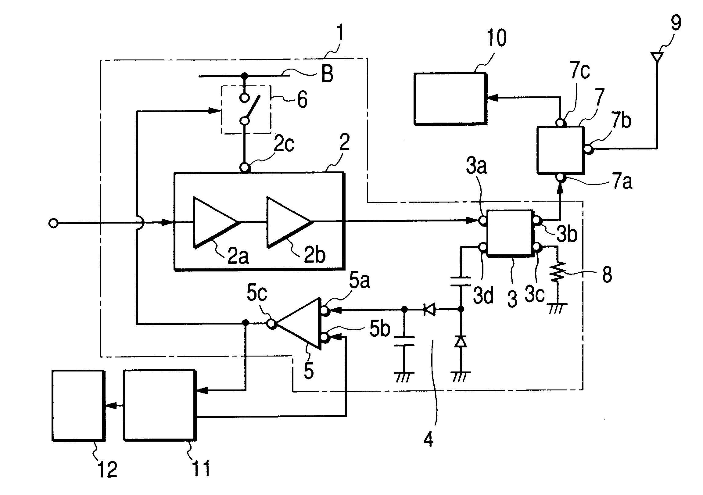 Transmitting circuit in which damage to power amplifier due to reflected wave is prevented and transmitter-receiver provided with the transmitting circuit