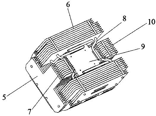 An all-round convection active radiator and a stage lamp using the radiator