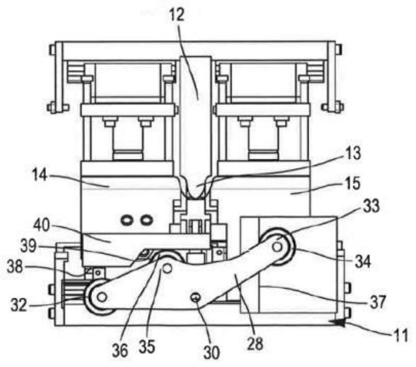 A folding device for forming corrugations in sheet metal