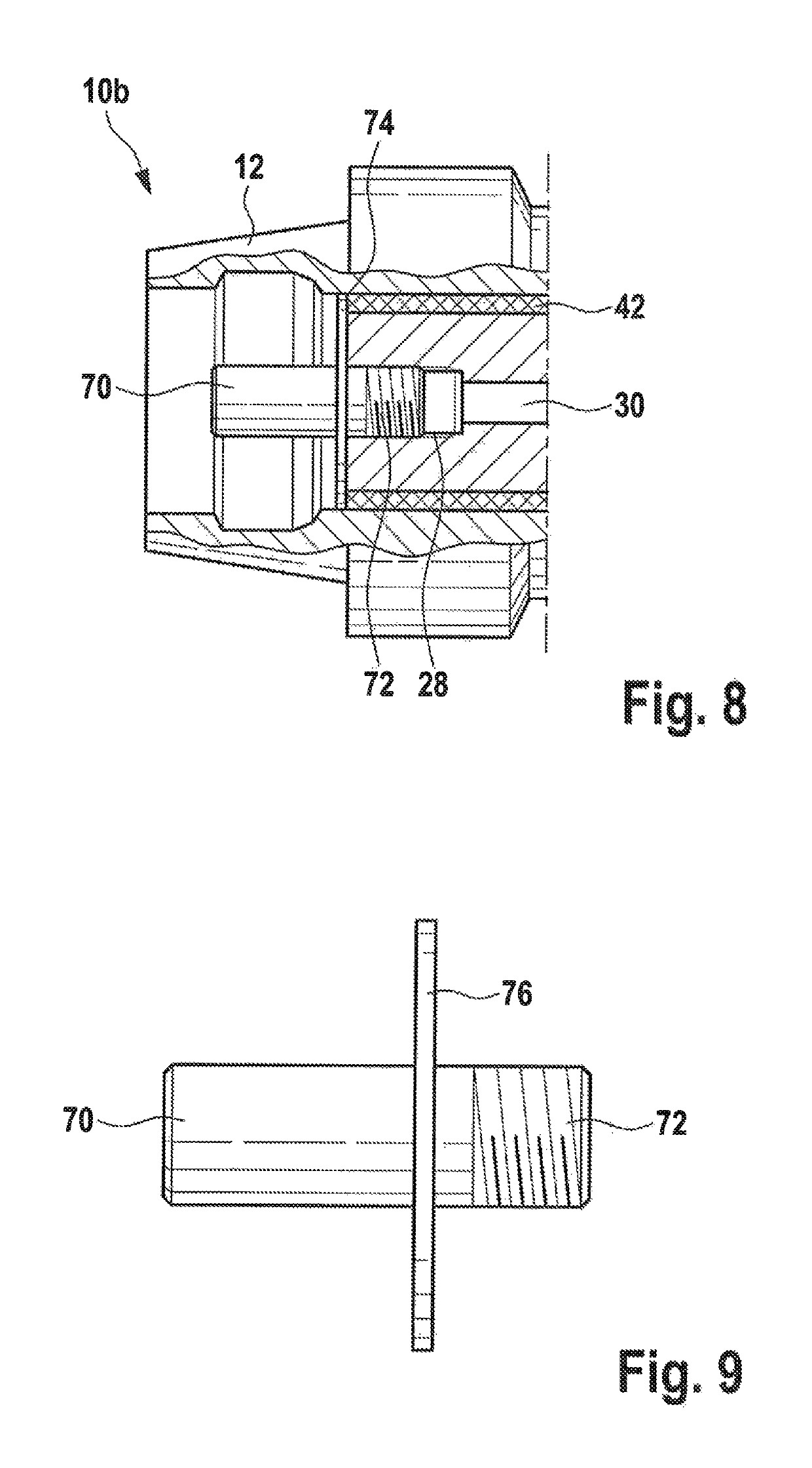 Tool receptacle with damping element