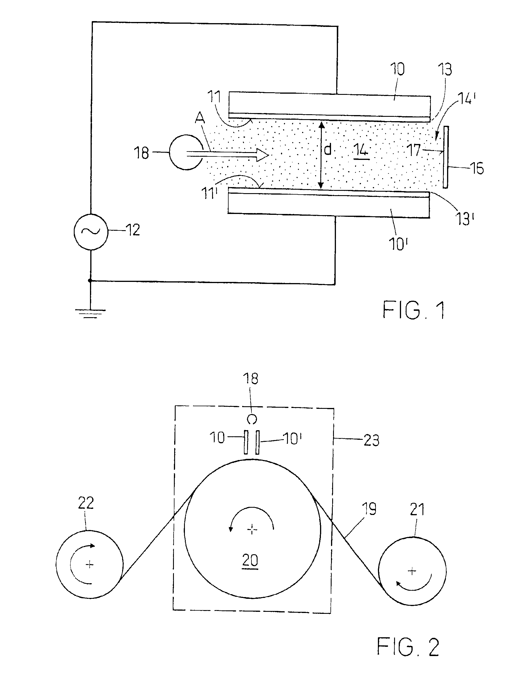 Method and device for treating surfaces using a glow discharge plasma