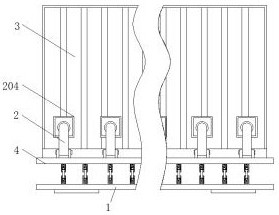 Shipping container high in loading efficiency and convenient to hoist