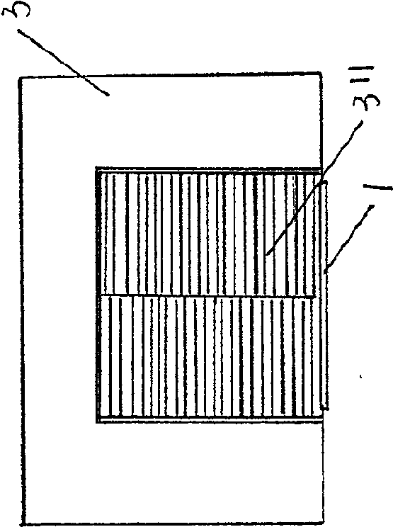 Microwave sterilizing device for sterilization in high performance under low temperature and normal pressure