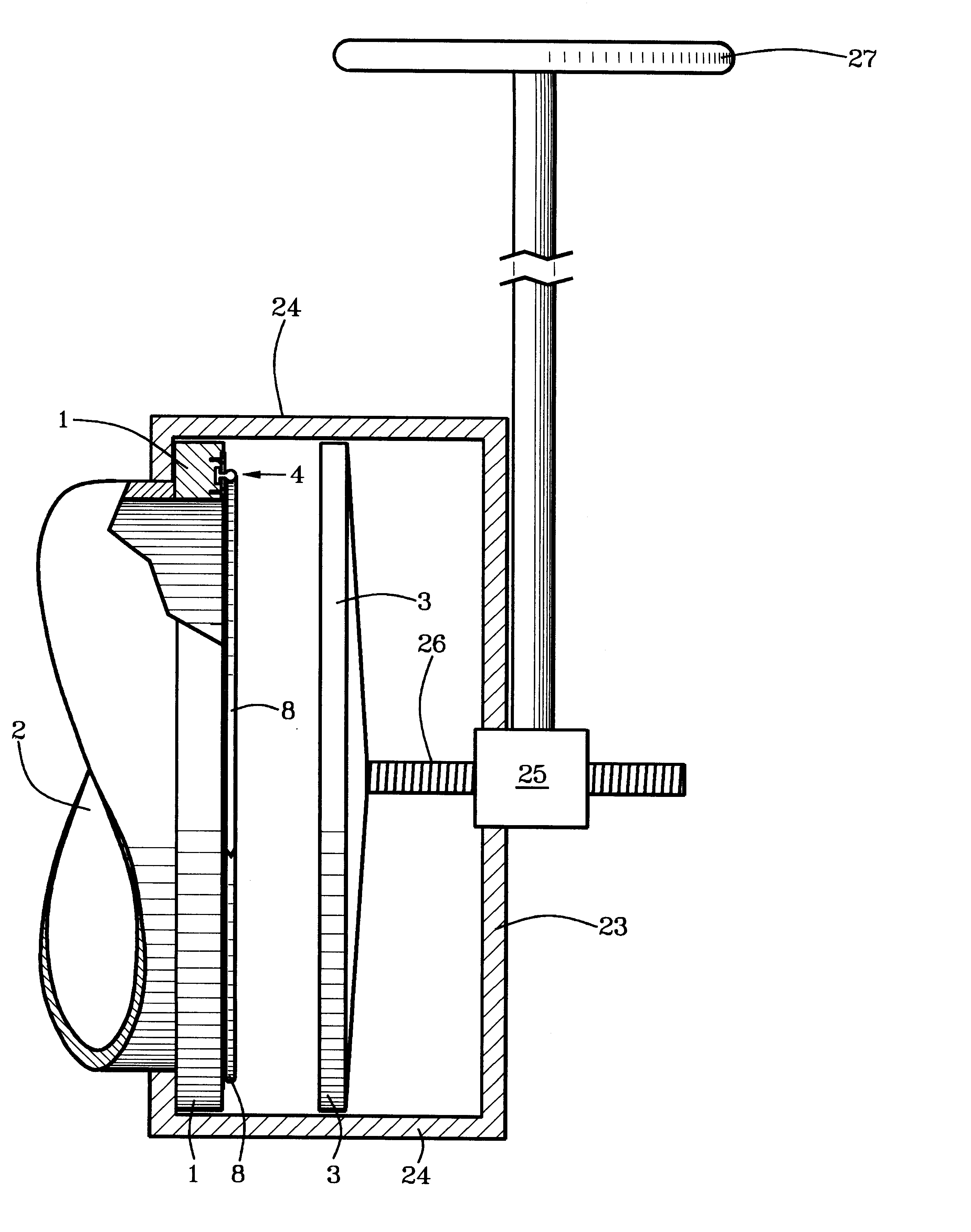 Fixable seal sluice gate