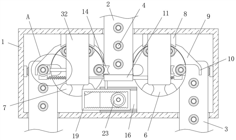 Oral liquid bottle separating device for oral liquid production line and oral liquid production process