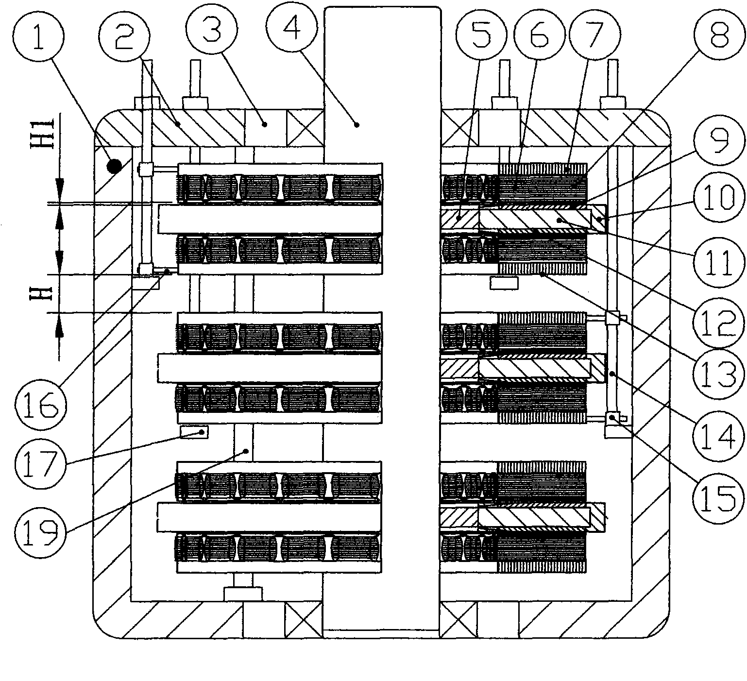 Multipolar serial flux-weakening motor