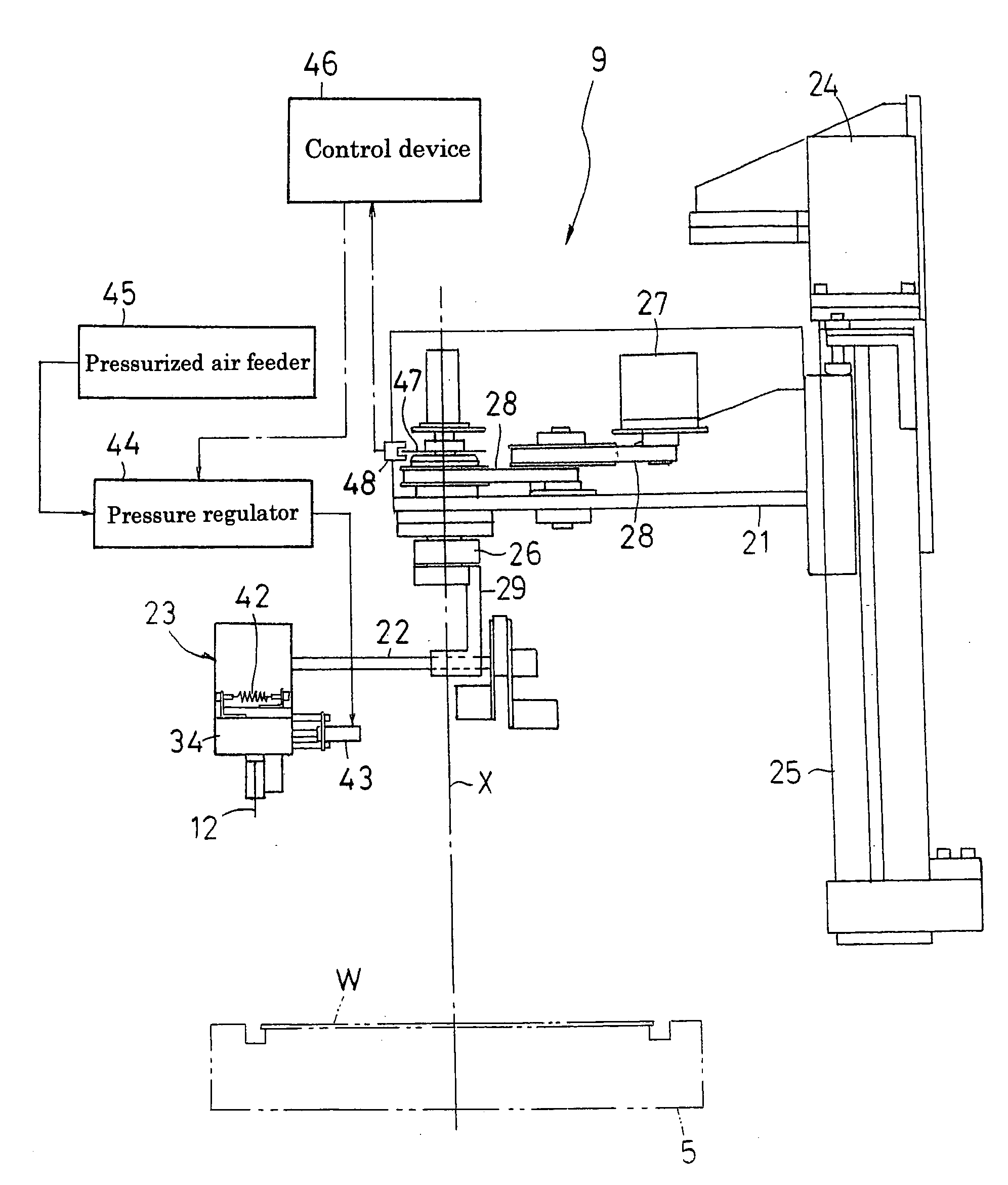 Method for cutting protective tape of semiconductor wafer and apparatus for cutting the protective tape