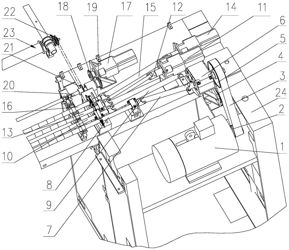 Drafting transmission device for roving frame