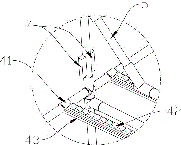 Self-service material frame used for circulation of produced parts