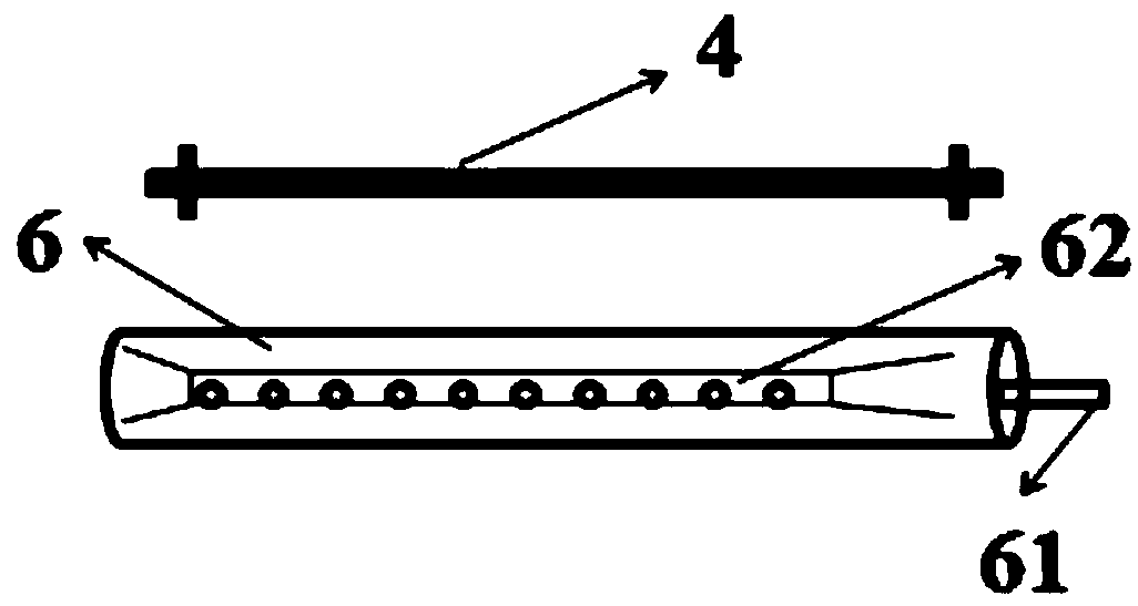 Film tearing device and film tearing method thereof