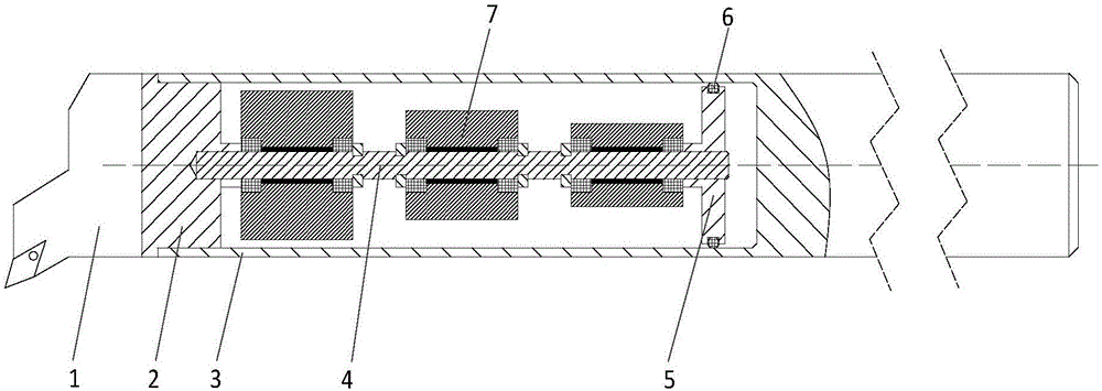 Dynamic vibration attenuation boring tool