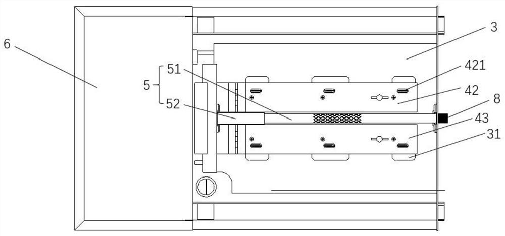 A noodle cooker with an adjusting rod