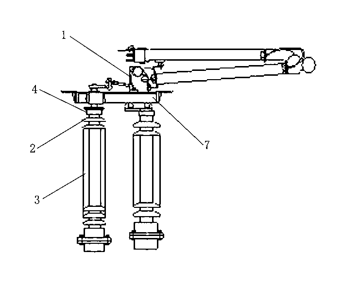 Folding arm type disconnecting switch capable of achieving transformation at different angles