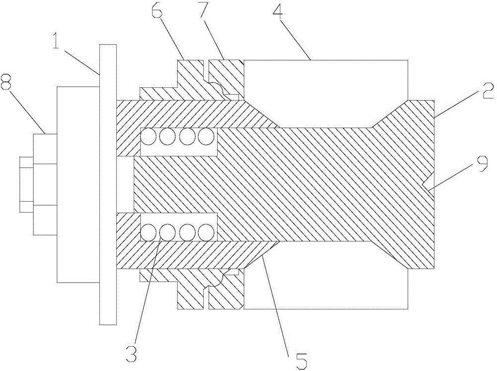 Expanding sleeve centering clamp