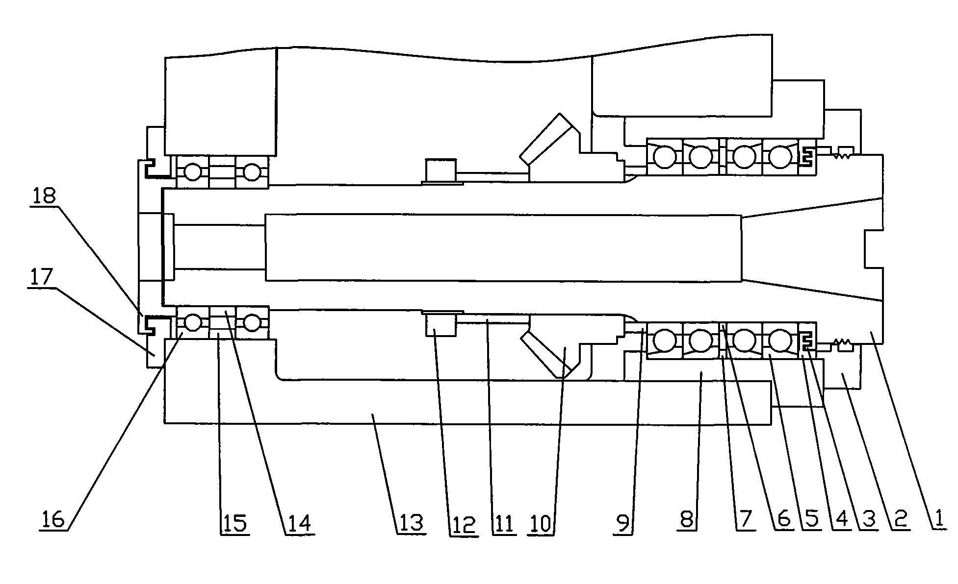 Pre-tightening structure of main shaft with rectangular attached cutting head