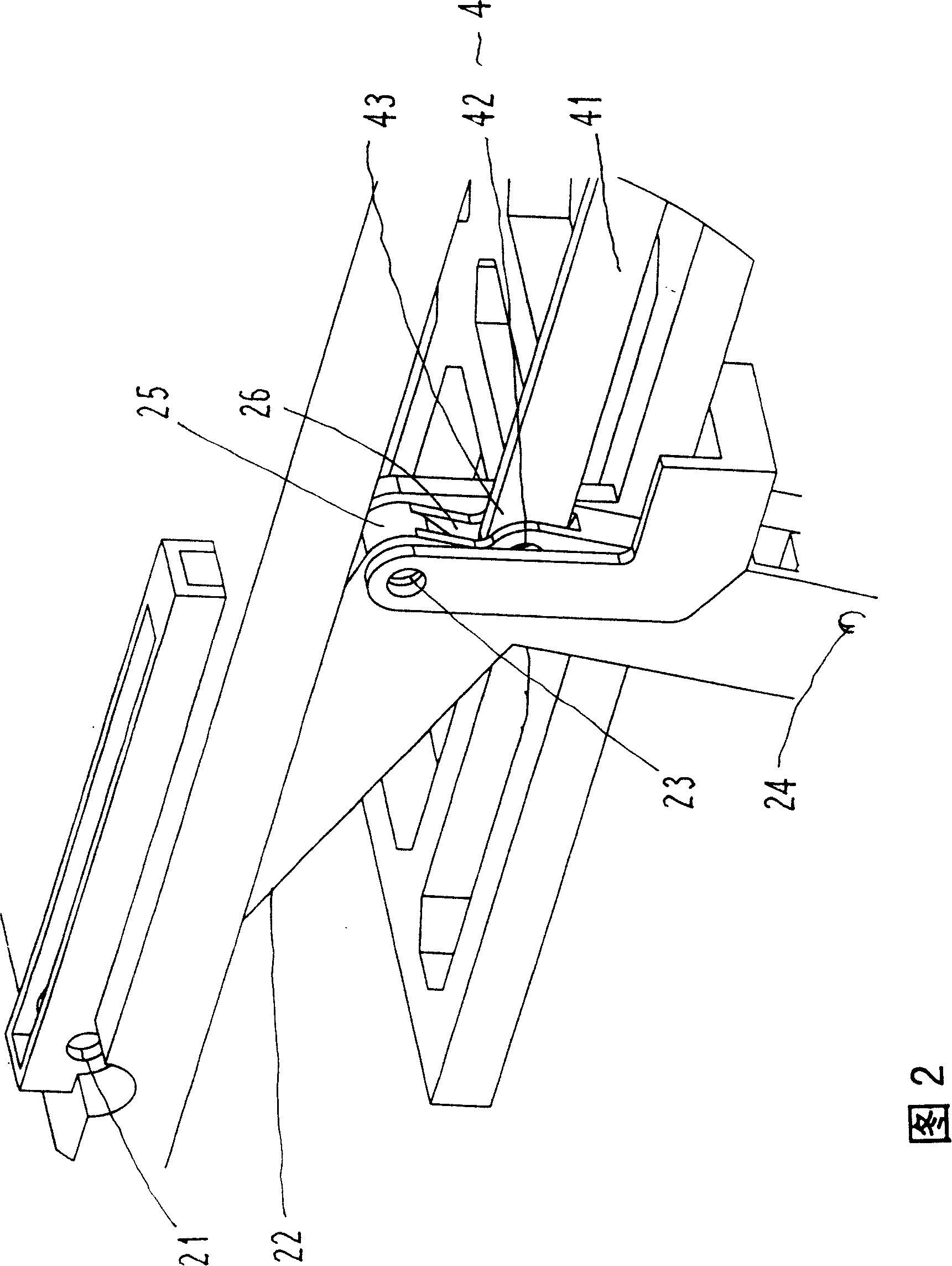 Parallel-move hoistable platform without self-locking