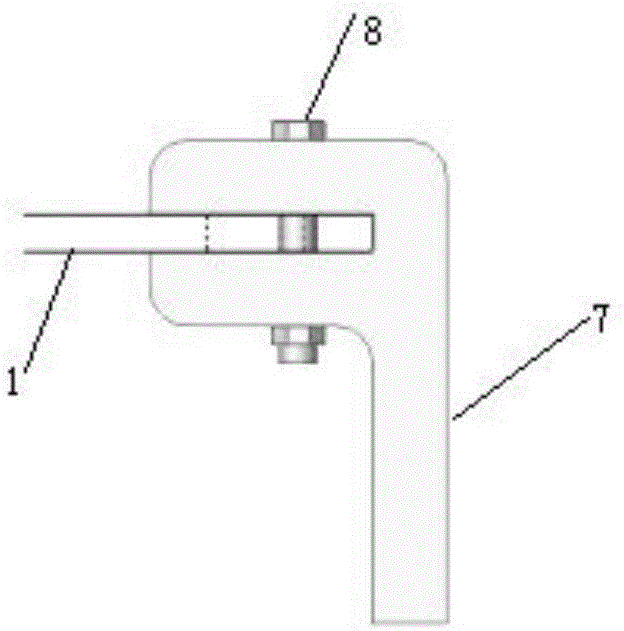 Damping structure for reducing vibration of transformer oil tank