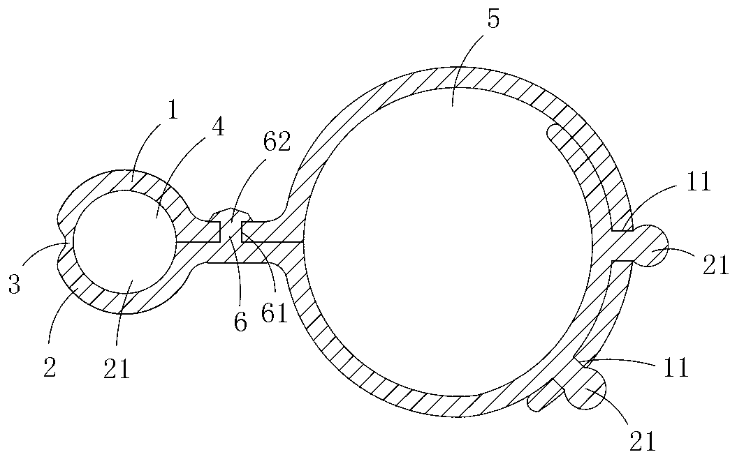 Electrical appliance assembly with cable clamp