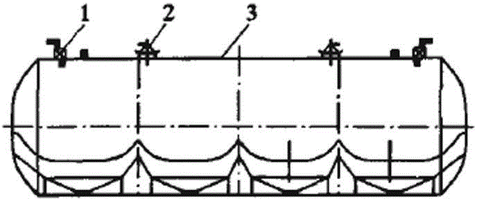 Transport vehicle for powdered and granular materials