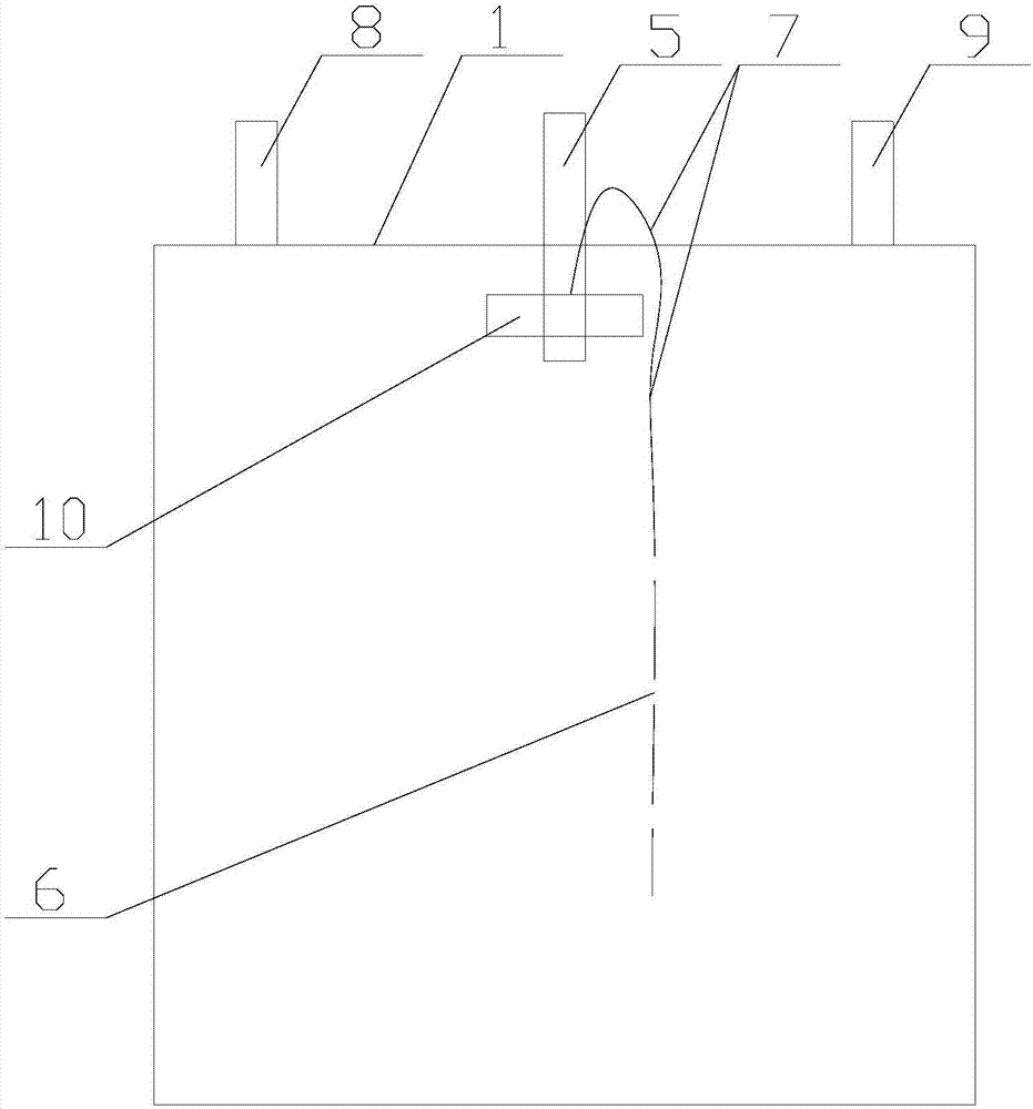 Three-electrode battery and manufacturing method thereof