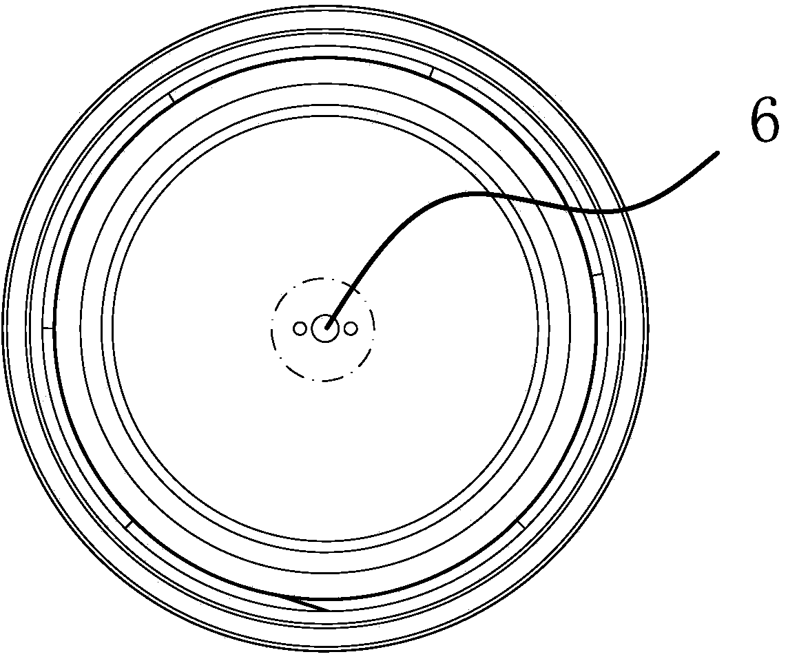 Automobile-mounted heating cup on automobile