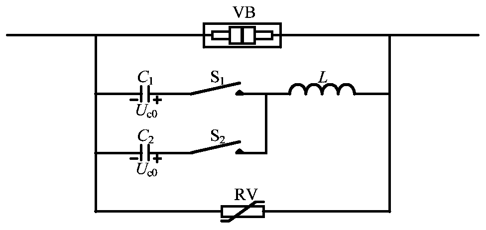 Medium voltage DC vacuum circuit breaker main circuit topology and breaking method thereof