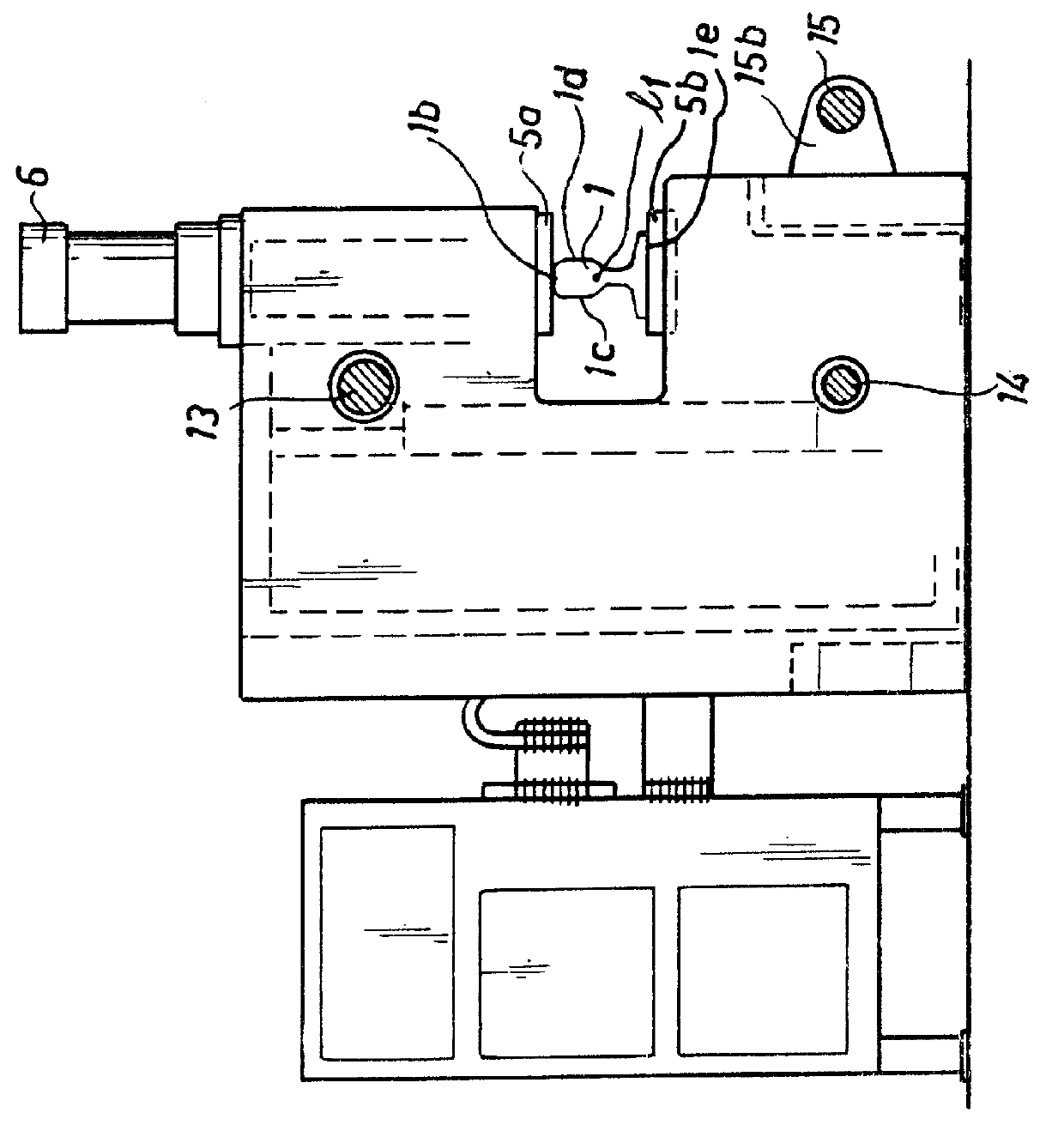 Resistance rail welding device with alignment mechanism