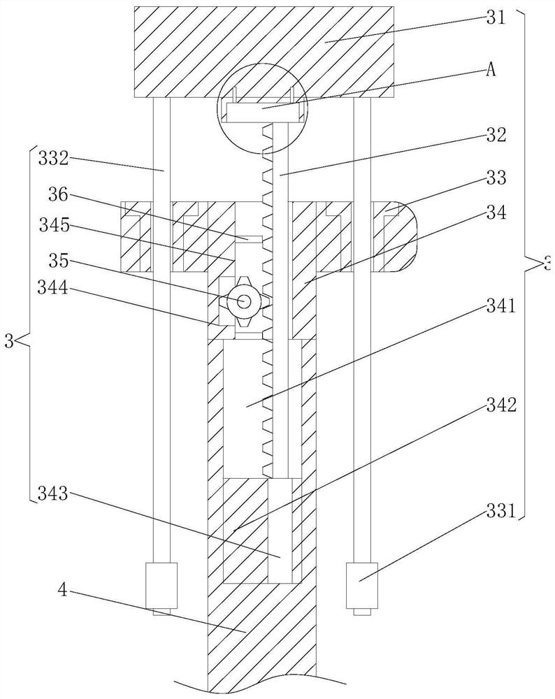 A maintenance grounding lap rod with an automatic clamping mechanism