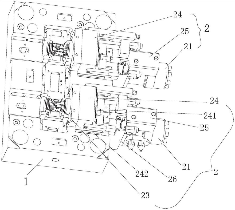 Porous thread twisting device of injection mold